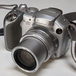 Canon Powershot 5MP Digital Camera Optical Image Stabilization